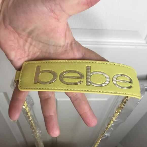 Bebe Wyatt V-Flap Chain Strap Purse Yellow With Gold-Toned Hardware NEW - Picture 7 of 14